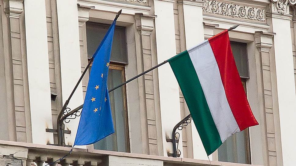 Украинский МИД выразил решительный протест из-за назначения Венгрией министра по развитию Закарпатья