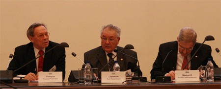 Президиум конференции АСММ-Регионам-2010, фото AtomInfo.Ru