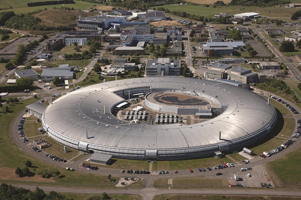 Ускоритель частиц Diamond Light Source