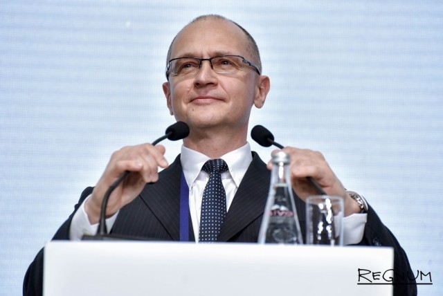 Сергей Кириенко во время церемонии награждения победителей конкурса «Лидеры России» Регнум