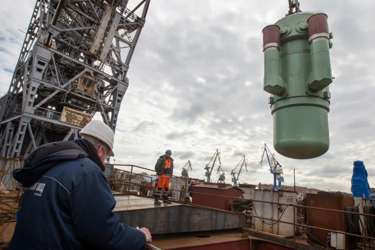 Установка реактора РИТМ-200 на строящийся ледокол