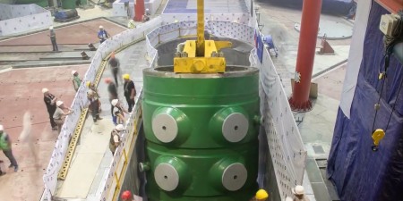 Embedded thumbnail for Установка корпуса реактора ВВЭР-1200 на втором блоке АЭС «Руппур» в Бангладеш