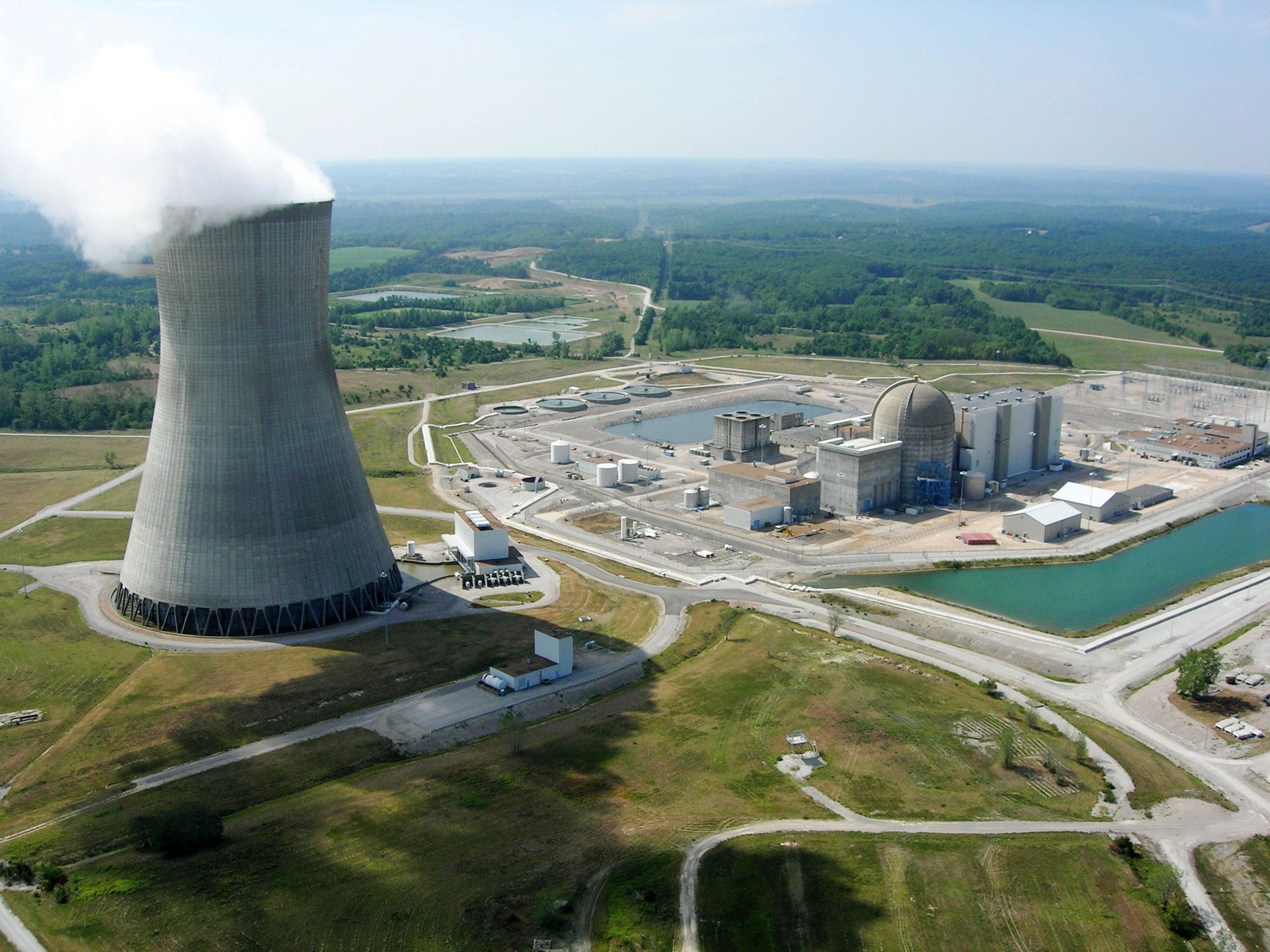 Газ ядерная энергия. АЭС Прейри-Айленд. Атомная энергия АЭС. Атомная электро станция. Энергетика атомные станции.