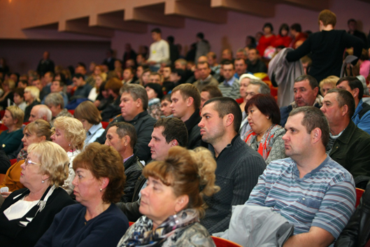 Погода на неделю в курчатове курской области. Дворец культуры Курчатов Курской области. Новости Курчатова Курской области. Новости Курчатова. Новости Курчатов Курской области сегодня.