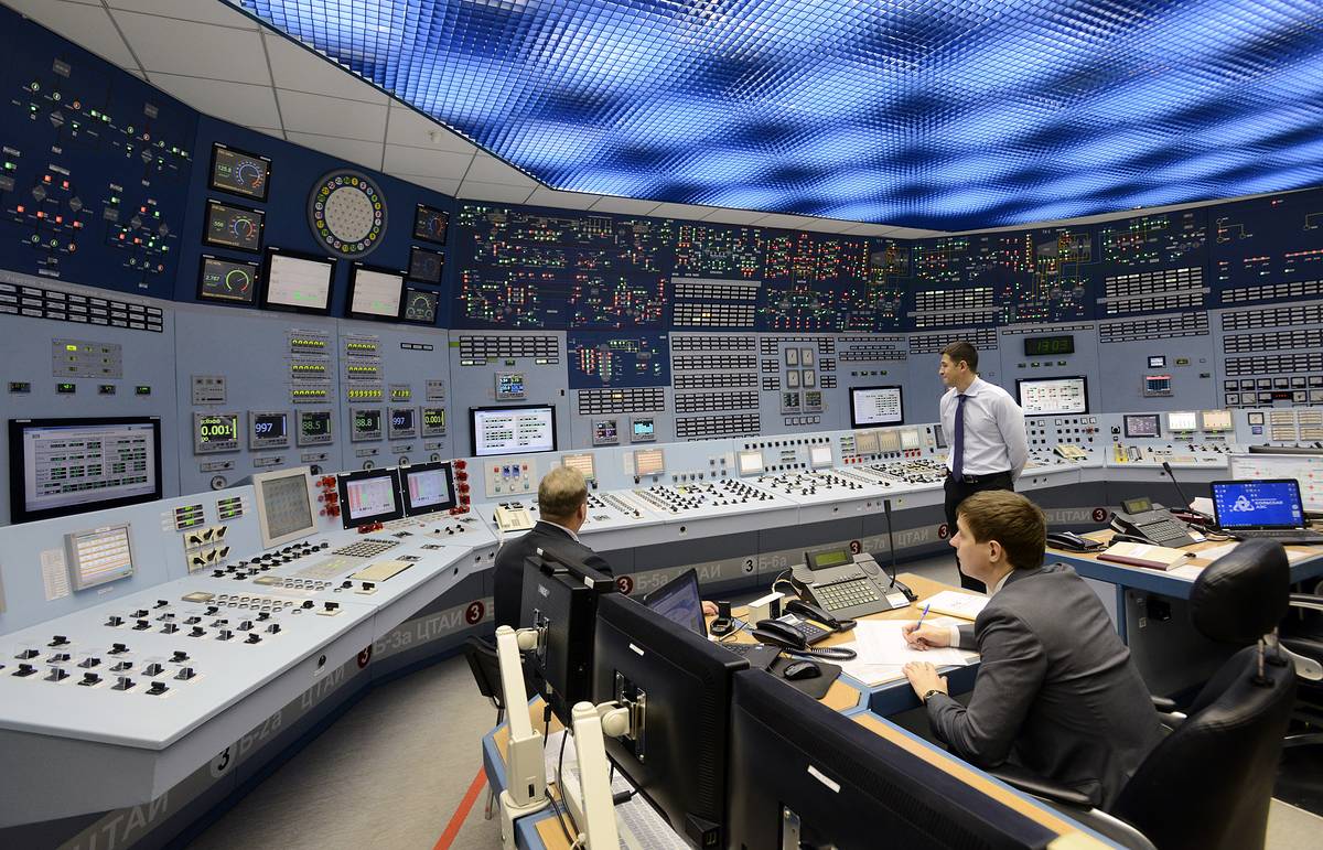 Блочный пульт управления Кольской атомной электростанции | Атомная .