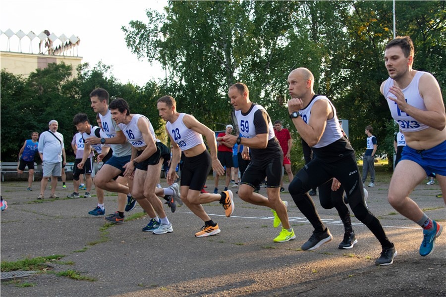 21 спартакиада. Спартакиада в Красноярске. Спартакиада трудящихся краевой финал: 10 видов спорта. Символ Спартакиады в Красноярске 1982.