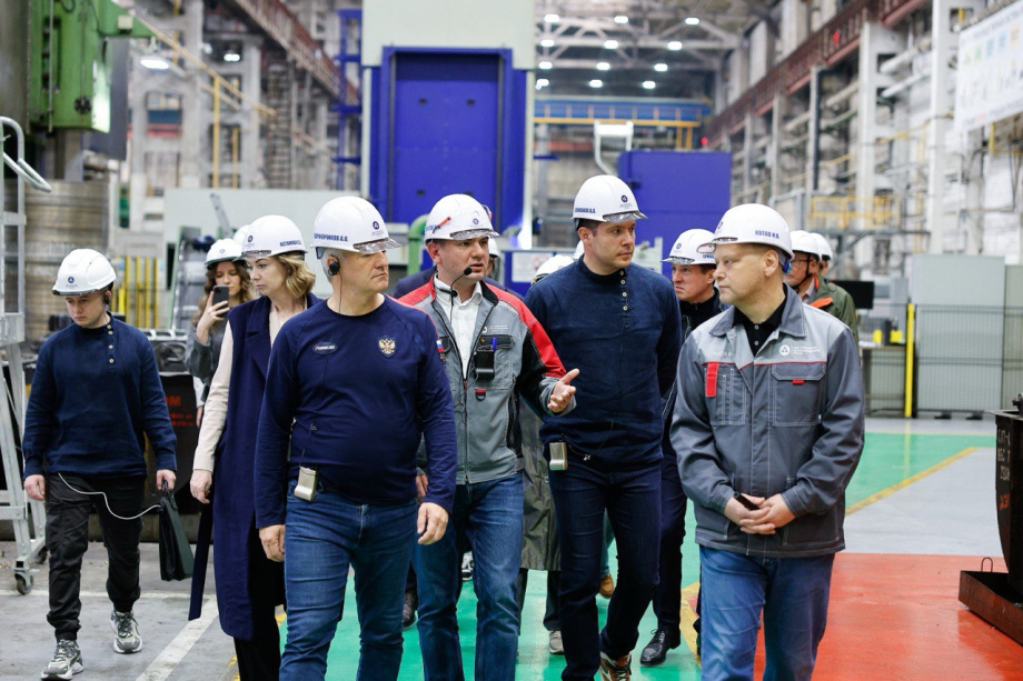 «Петрозаводскмаш» представил главе Минпромторга РФ проекты цифровой трансформации предприятия