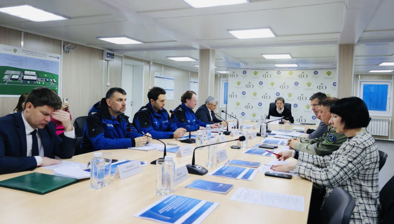 Члены Совета Федерации РФ ознакомились с ходом реабилитации полигона 