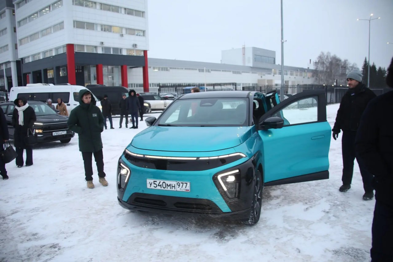 Передовой отечественный электромобиль «Атом» с мощностью 204 л.с. и гарантией 5 лет стал реальностью: стартовали предпродажи