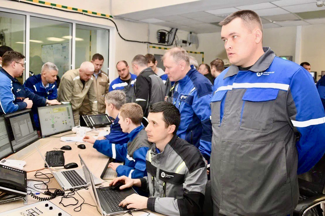 Первый новейший энергоблок ВВЭР-ТОИ Курской АЭС-2 подключен к единой энергосистеме России