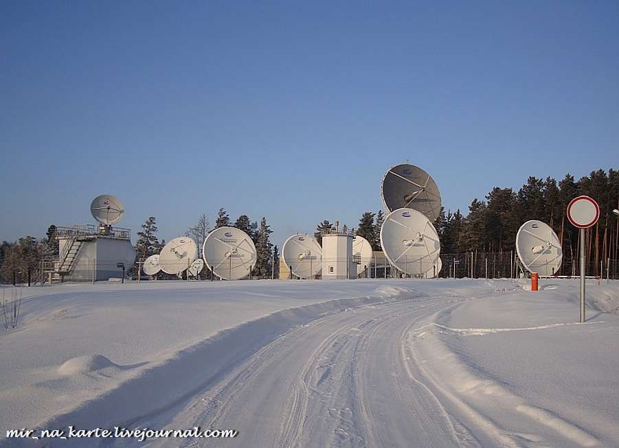 Красноярск 26 красноярского края. Красноярск-26 Железногорск. Железногорск военный городок. Антенное поле Железногорск. Железногорск Красноярский край гора.