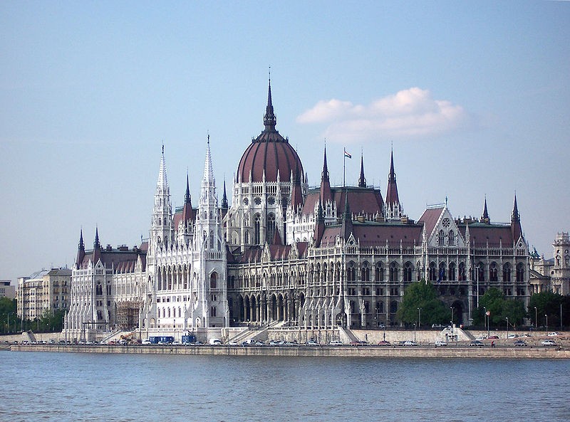 Здание парламента Венгрии