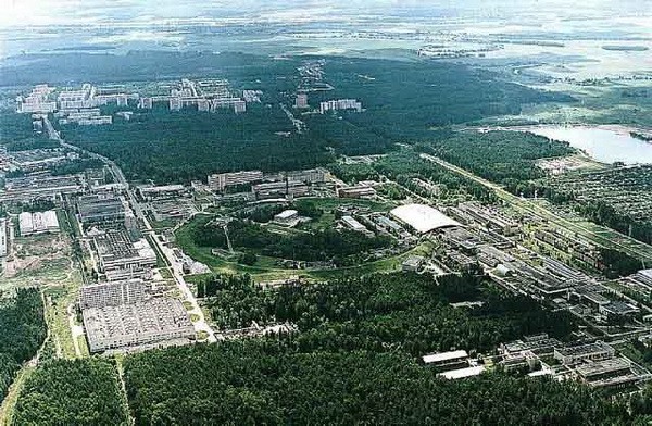 Территория ИФВЭ в Противно
