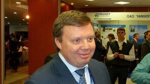 Кирилл Комаров