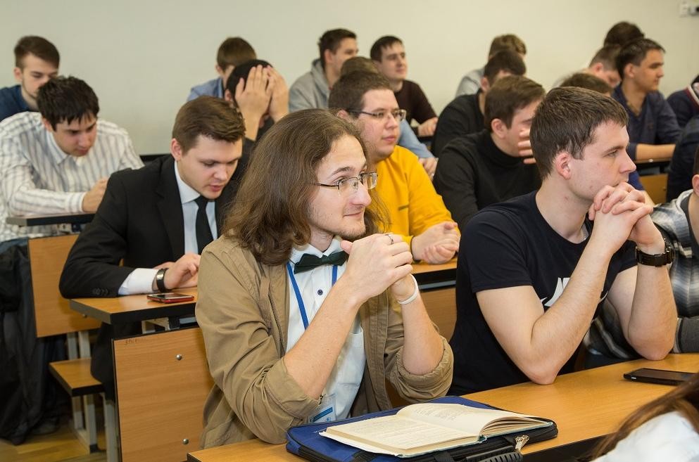 В Сарове открылась ХII Всероссийская молодежная научно