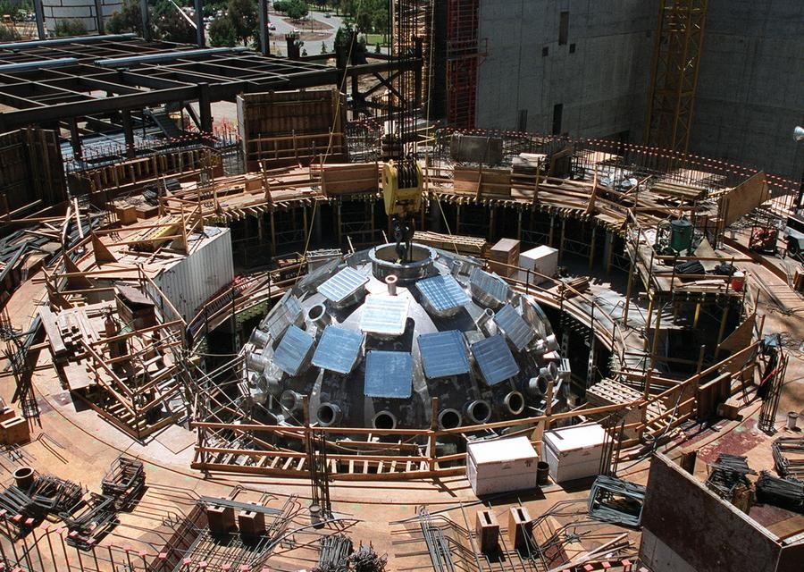 Лазерная установка NIF
