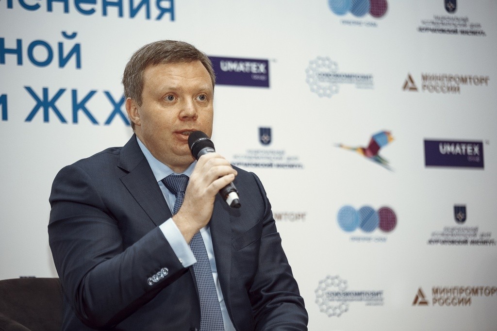 Кирилл Комаров