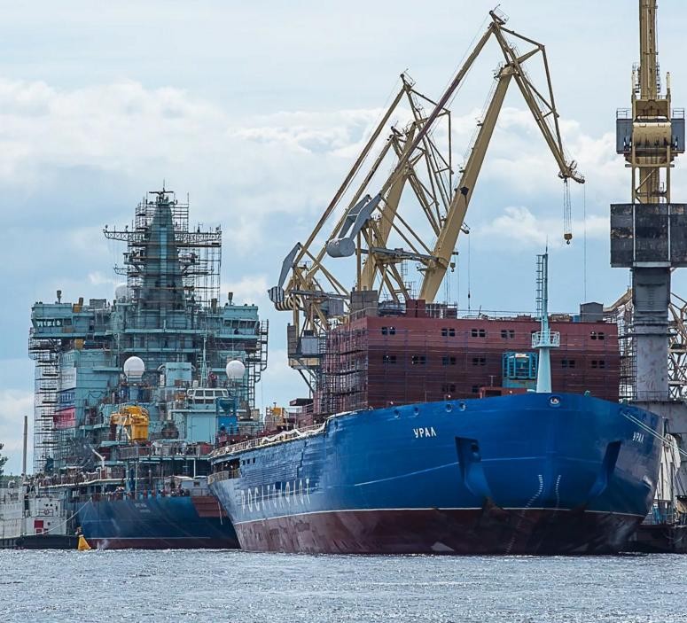 Строительство ледоколов на Балтийском заводе Твиттер