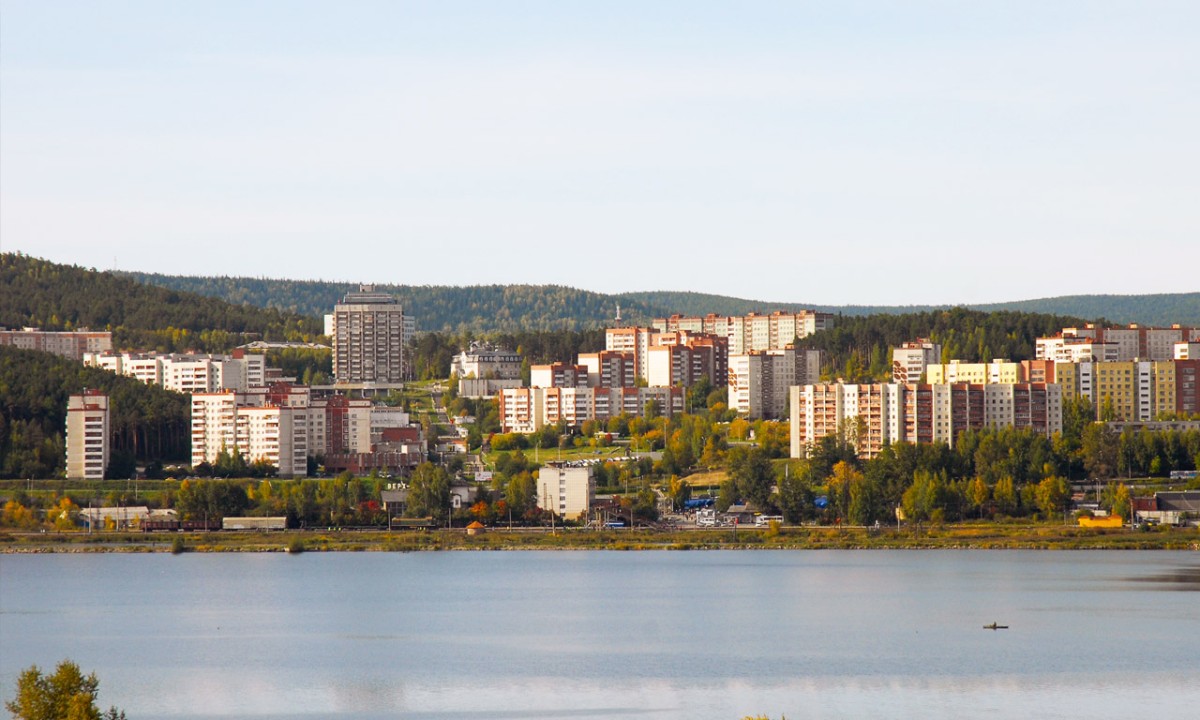 Веста новоуральск дерево