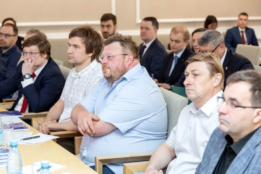 Алексей Глазунов и Дмитрий Яценко в составе ГЭК на защите магистерских диссертаций ПИШ СПбПУ «Цифровой инжиниринг»
