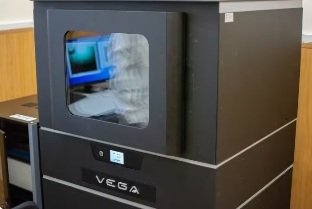 Физический факультет МГУ