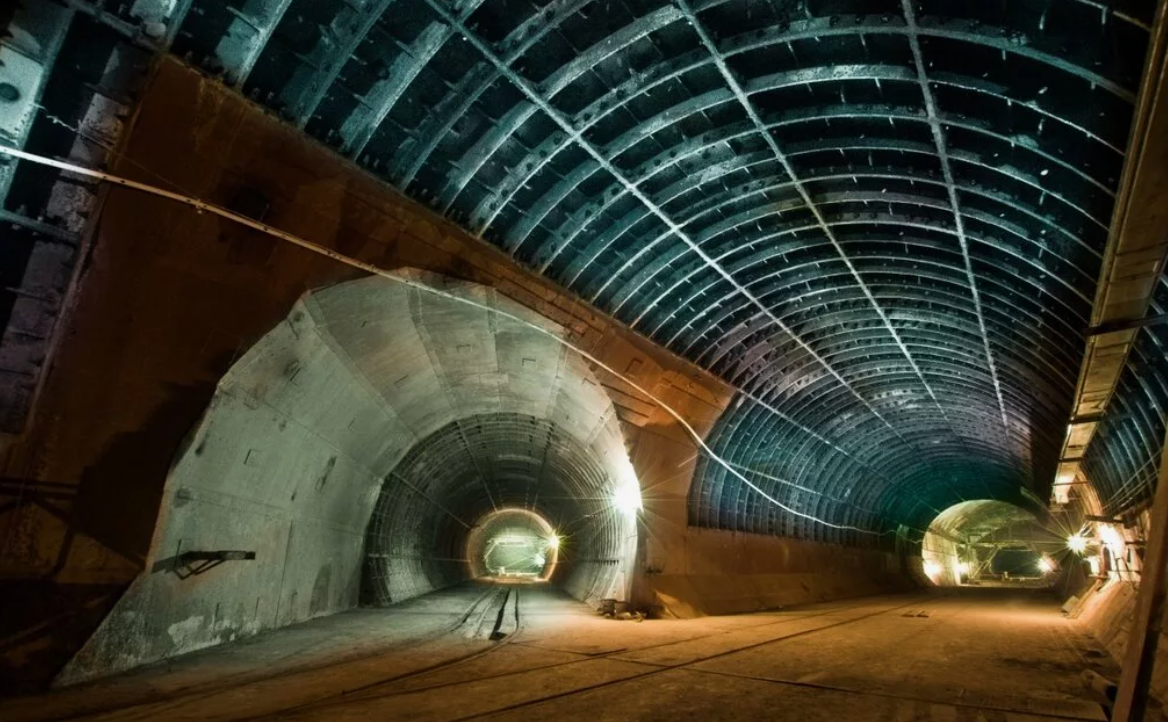 Шахта недостроенного коллайдера в Протвино