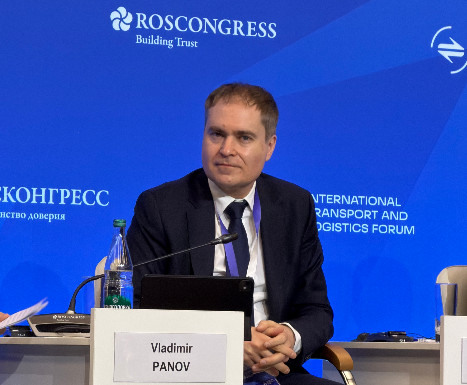 Владимир Панов