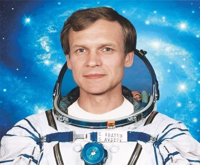 Сергей Авдеев