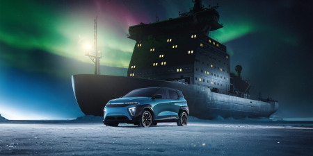 Электромобиль "Атом" на Северном полюсе